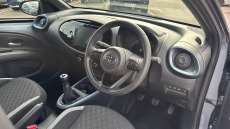 Toyota Aygo X 1.0 VVT-i Edge 5dr Petrol Hatchback